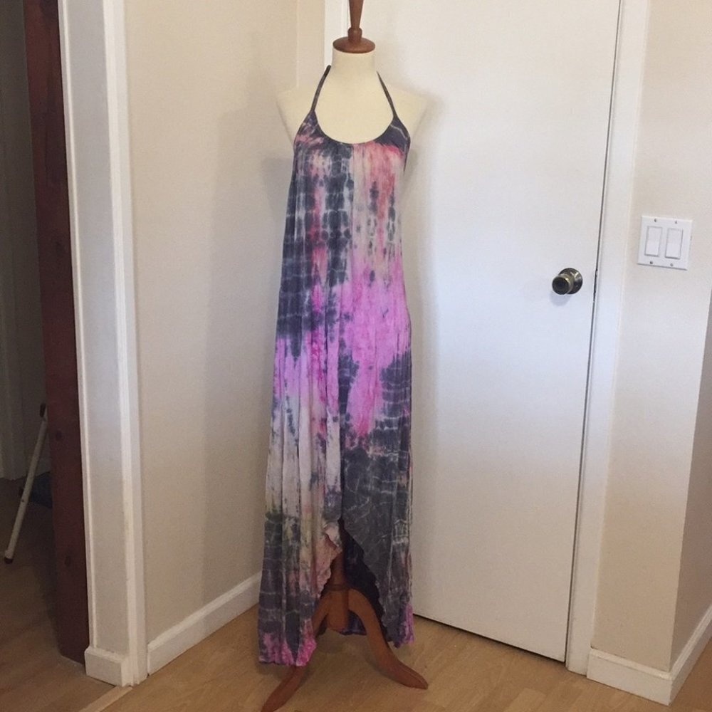 S NWOT LOVE TANJANE Halter Dress FF51 4006